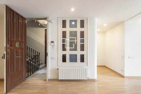 Wohnung zum Verkauf in Barcelona, Spanien 2 Schlafzimmer, 70 m2 Nr. 192827 - Foto 22