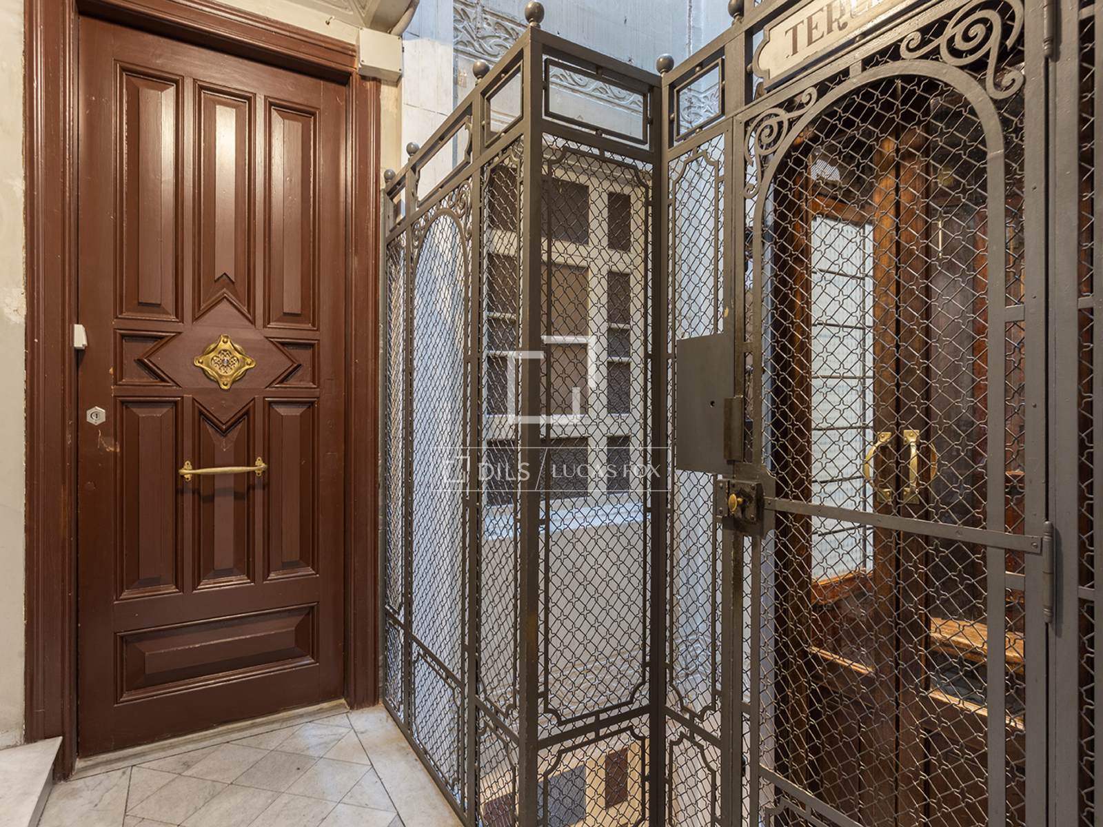 Apartment in Barcelona, Spain 2 bedrooms, 70 sq.m. No. 192827