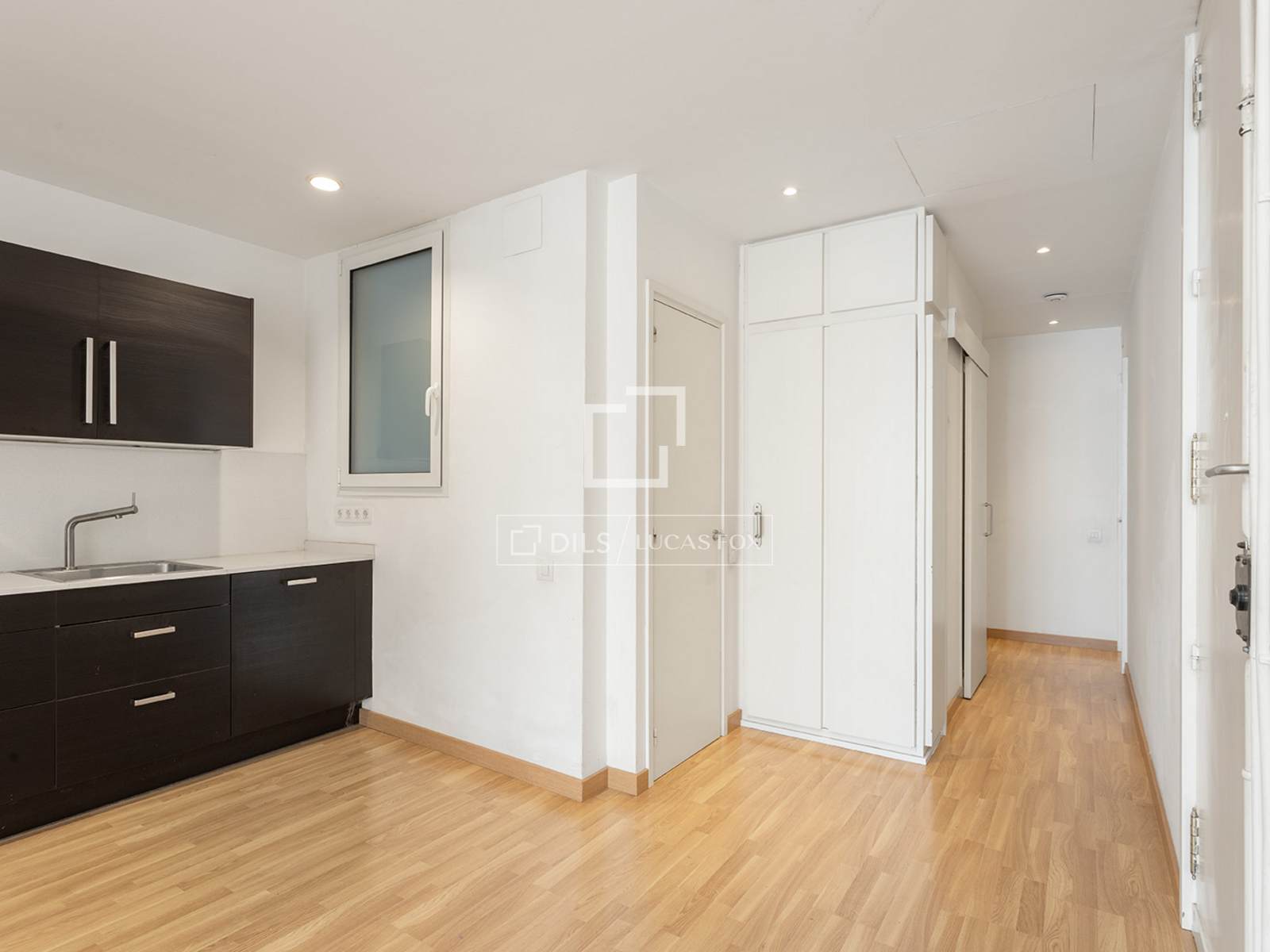 Apartment in Barcelona, Spain 2 bedrooms, 70 sq.m. No. 192827