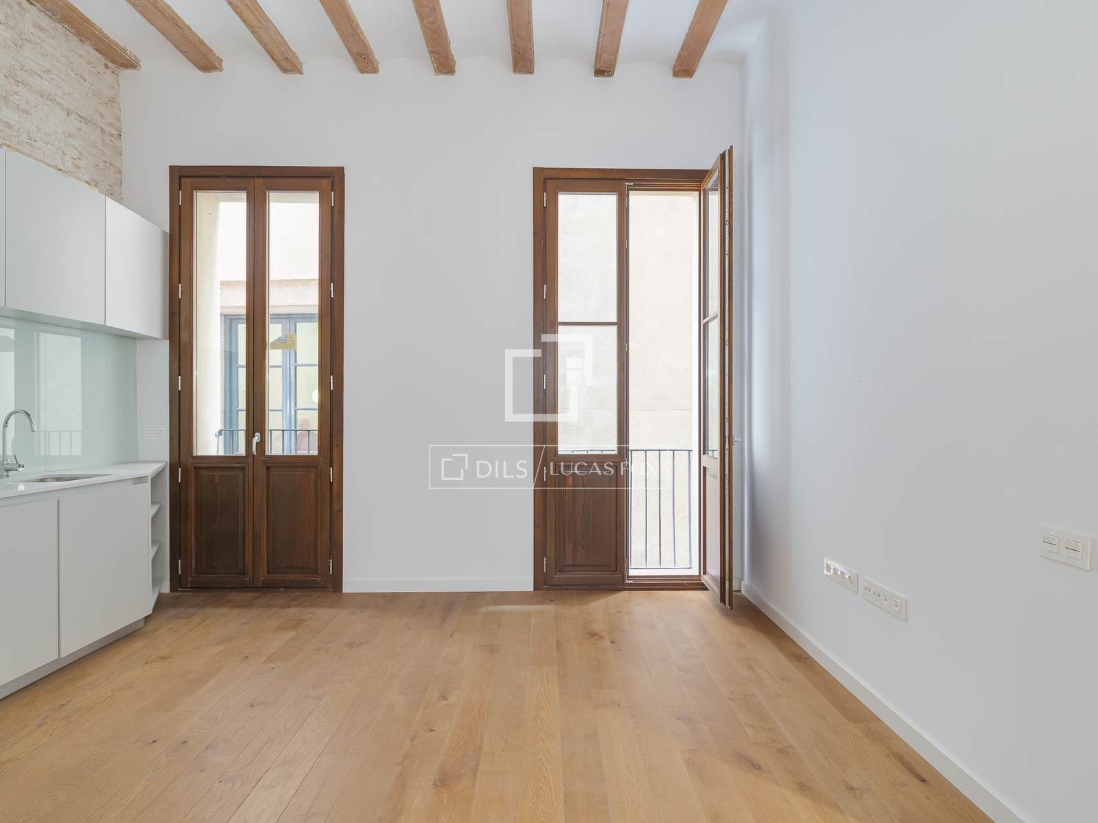 Apartment in Barcelona, Spain 1 bedroom, 57 sq.m. No. 192831