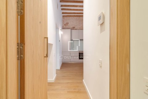 Apartment à vendre à Barcelona, Espagne, 1 chambre, 57 m2 No. 192831 - photo 19