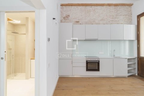 Apartment à vendre à Barcelona, Espagne, 1 chambre, 57 m2 No. 192831 - photo 6