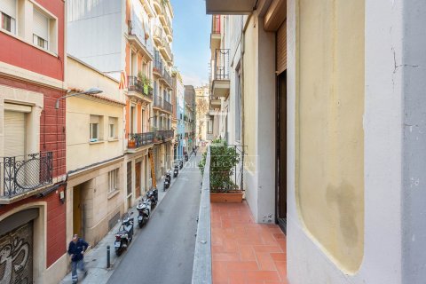 Huoneisto myytävänä Barcelona, Espanja, 2 makuuhuonetta, 60 m2 No. 192830 - kuva 2