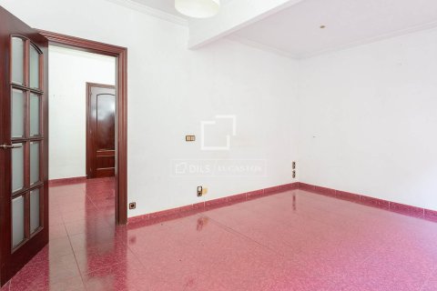 Huoneisto myytävänä Barcelona, Espanja, 2 makuuhuonetta, 60 m2 No. 192830 - kuva 10