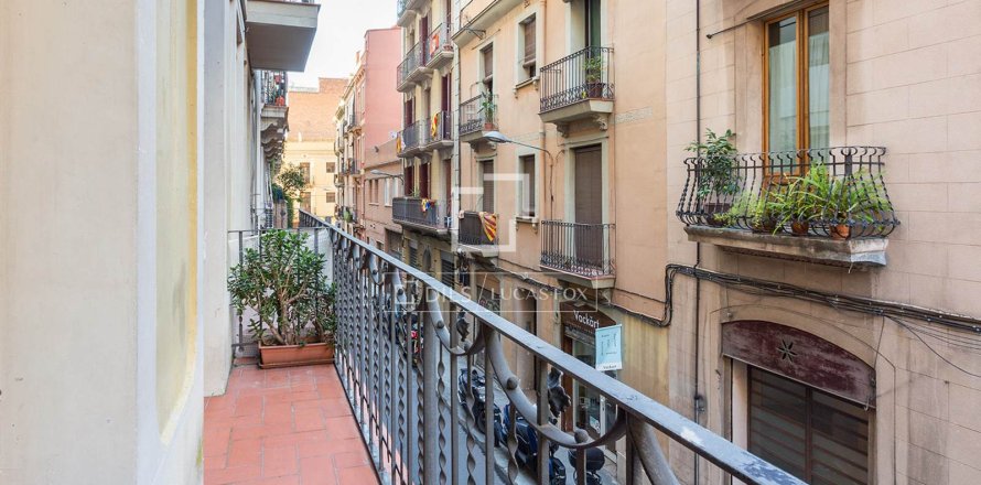 Huoneisto Barcelona, Espanja 2 makuuhuonetta, 60 m2 No. 192830