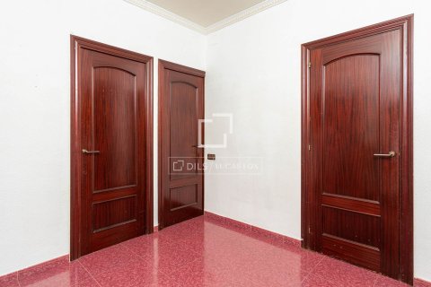 Huoneisto myytävänä Barcelona, Espanja, 2 makuuhuonetta, 60 m2 No. 192830 - kuva 12