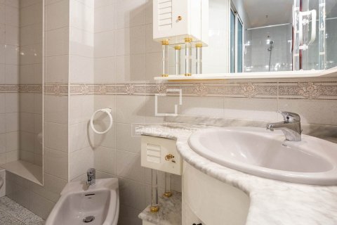 Huoneisto myytävänä Barcelona, Espanja, 2 makuuhuonetta, 60 m2 No. 192830 - kuva 18