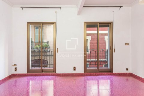 Huoneisto myytävänä Barcelona, Espanja, 2 makuuhuonetta, 60 m2 No. 192830 - kuva 3