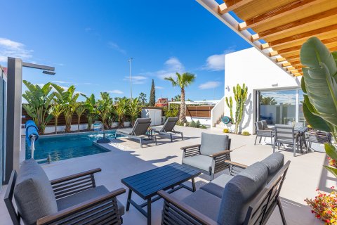 Villa for sale Los Montesinos, Alicante, Spain 3 bedrooms, 114 sq.m. No. 119424 - photo 8