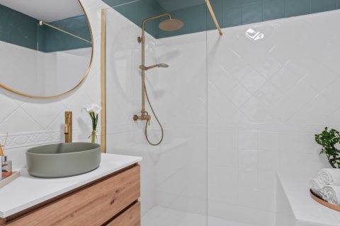 Radhus till salu i Alicante, Spanien 2 sovrum, 73 kvm. Nr. 161307 - foto 3