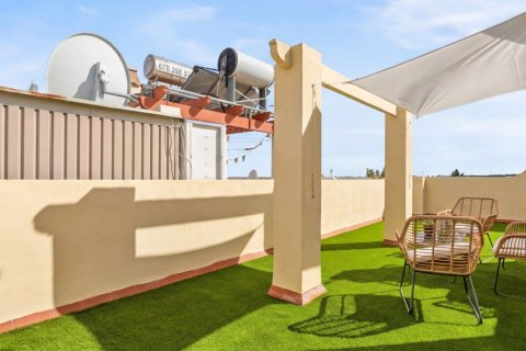 Radhus till salu i Alicante, Spanien 2 sovrum, 73 kvm. Nr. 161307 - foto 25