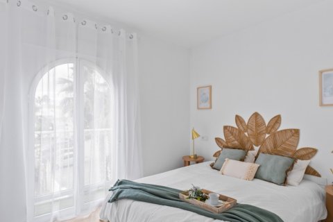 Radhus till salu i Alicante, Spanien 2 sovrum, 73 kvm. Nr. 161307 - foto 6