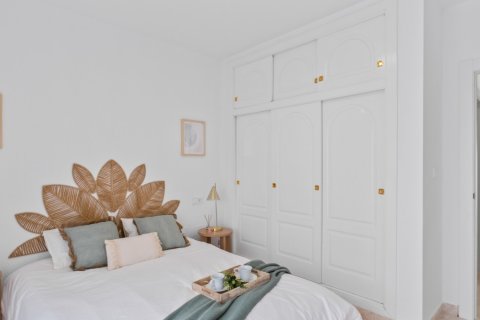 Radhus till salu i Alicante, Spanien 2 sovrum, 73 kvm. Nr. 161307 - foto 30