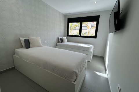 Villa in vendita a Los Balcones, Alicante, Spagna 5 camere da letto, 300 mq. N° 161313 - foto 9