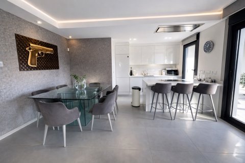 Villa in vendita a Los Balcones, Alicante, Spagna 5 camere da letto, 300 mq. N° 161313 - foto 4