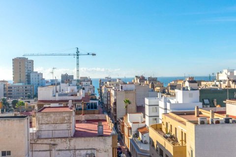 Lägenhet till salu i Torrevieja, Alicante, Spanien 3 sovrum, 74 kvm. Nr. 161311 - foto 22