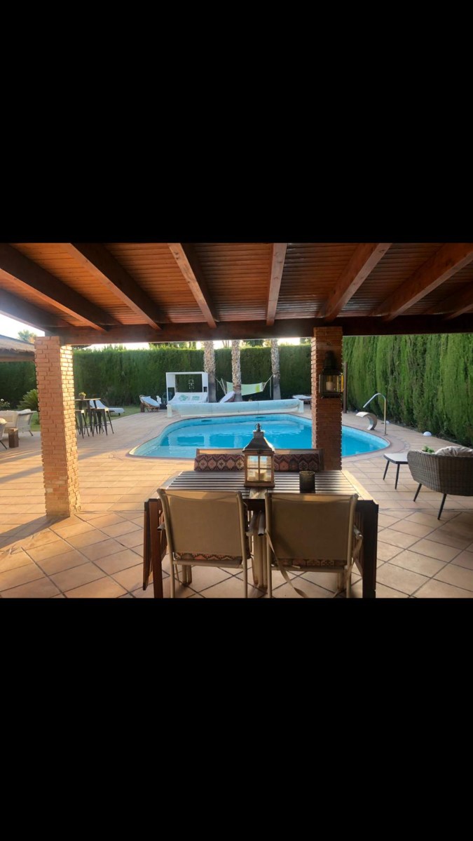 Villa a Elda, Alicante, Spagna 4 camere da letto, 240 mq. N° 161310