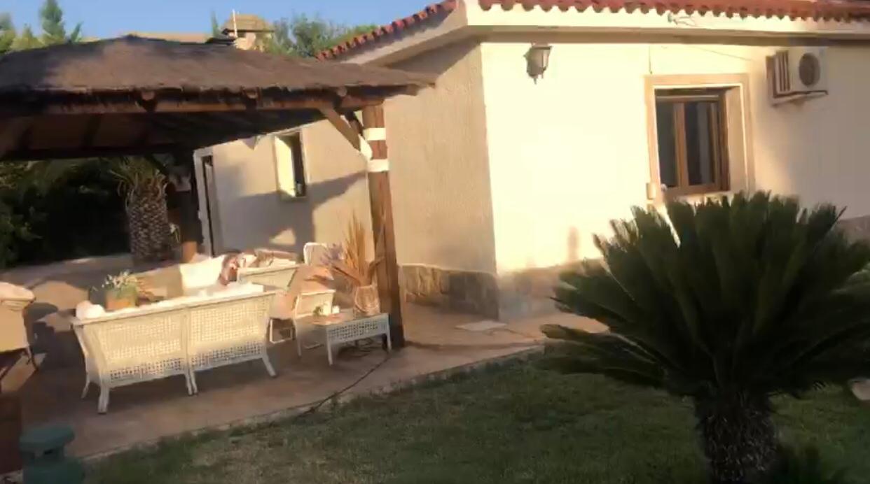 Villa a Elda, Alicante, Spagna 4 camere da letto, 240 mq. N° 161310