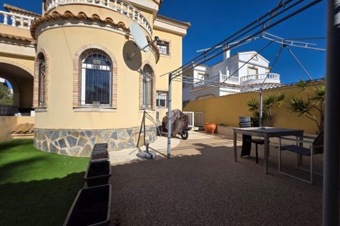 Huvila myytävänä Urbanizacion Las Filipinas, Alicante, Espanja, 4 makuuhuonetta, 153 m2 No. 179554 - kuva 27