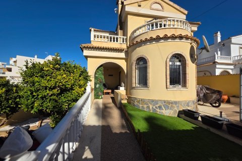 Huvila myytävänä Urbanizacion Las Filipinas, Alicante, Espanja, 4 makuuhuonetta, 153 m2 No. 179554 - kuva 10