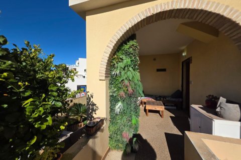 Huvila myytävänä Urbanizacion Las Filipinas, Alicante, Espanja, 4 makuuhuonetta, 153 m2 No. 179554 - kuva 28