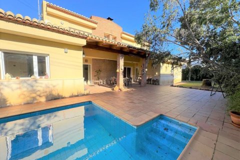 Villa in vendita a Denia, Alicante, Spagna 3 camere da letto, 200 mq. N° 179549 - foto 2