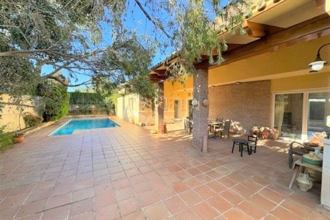Villa in vendita a Denia, Alicante, Spagna 3 camere da letto, 200 mq. N° 179549 - foto 5