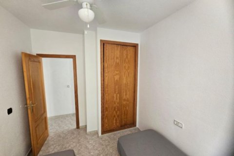 Bungalow for sale in La Zenia, Alicante, Spain 2 bedrooms,  No. 167276 - photo 14