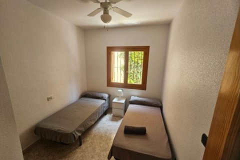 Bungalow for sale in La Zenia, Alicante, Spain 2 bedrooms,  No. 167276 - photo 7