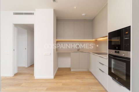 Продажа пентхауса в Сабадель, Барселона, Испания 3 спальни, 80м2 №167271 - фото 4