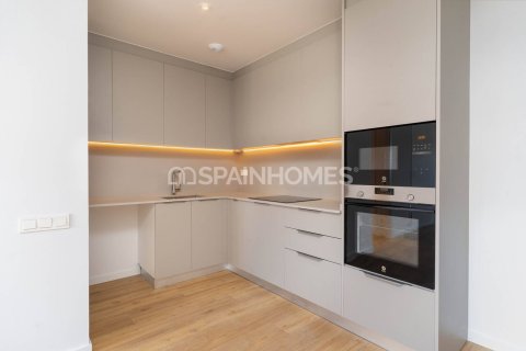 Продажа пентхауса в Сабадель, Барселона, Испания 3 спальни, 80м2 №167271 - фото 3