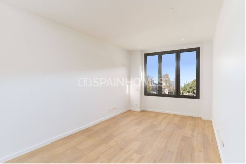 Продажа пентхауса в Сабадель, Барселона, Испания 3 спальни, 80м2 №167271 - фото 2