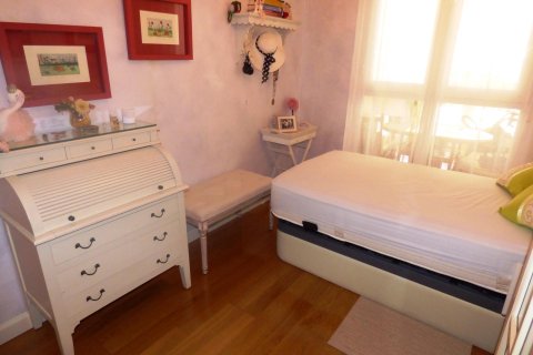 Apartment for sale in Alicante, Spain 3 bedrooms, 122 sq.m. No. 167275 - photo 26