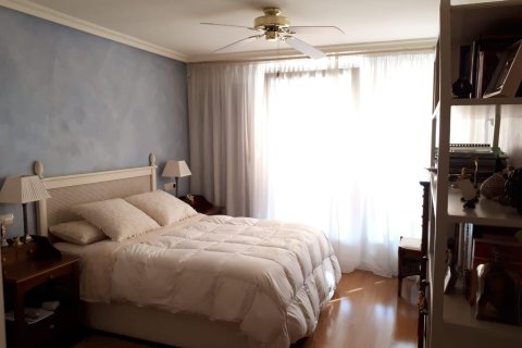 Apartment for sale in Alicante, Spain 3 bedrooms, 122 sq.m. No. 167275 - photo 4