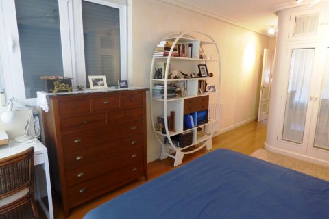Apartment for sale in Alicante, Spain 3 bedrooms, 122 sq.m. No. 167275 - photo 20