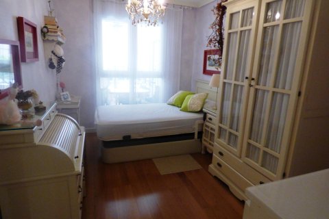 Apartment for sale in Alicante, Spain 3 bedrooms, 122 sq.m. No. 167275 - photo 27