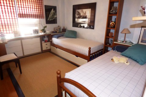 Apartment for sale in Alicante, Spain 3 bedrooms, 122 sq.m. No. 167275 - photo 30