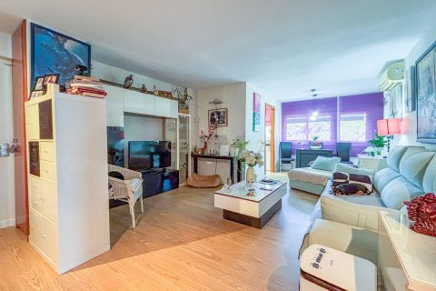 Apartamento en venta en Calella, Barcelona, España 2 dormitorios, 86 m2 No. 194548 - foto 5