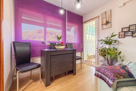 Apartamento en venta en Calella, Barcelona, España 2 dormitorios, 86 m2 No. 194548 - foto 4