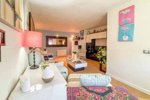 Apartamento en venta en Calella, Barcelona, España 2 dormitorios, 86 m2 No. 194548 - foto 7