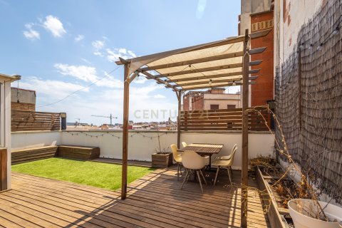 Apartamento en venta en L'Hospitalet de Llobregat, Barcelona, España 3 dormitorios, 185 m2 No. 194547 - foto 4