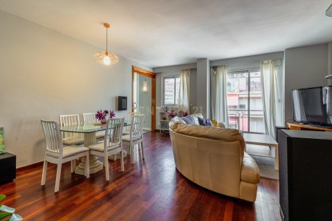 Apartamento en venta en L'Hospitalet de Llobregat, Barcelona, España 3 dormitorios, 185 m2 No. 194547 - foto 12