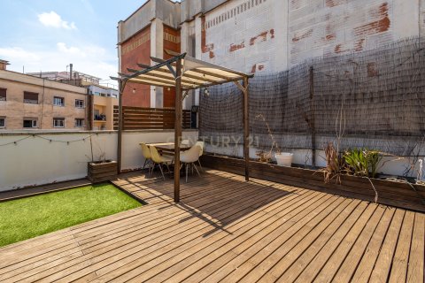 Apartamento en venta en L'Hospitalet de Llobregat, Barcelona, España 3 dormitorios, 185 m2 No. 194547 - foto 6