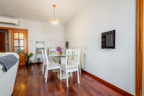 Apartamento en venta en L'Hospitalet de Llobregat, Barcelona, España 3 dormitorios, 185 m2 No. 194547 - foto 13
