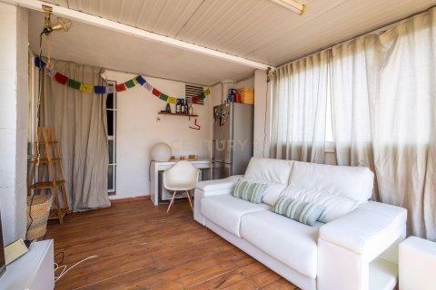 Apartamento en venta en L'Hospitalet de Llobregat, Barcelona, España 3 dormitorios, 185 m2 No. 194547 - foto 9