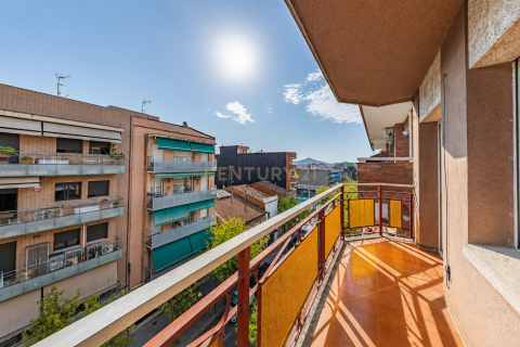 Apartamento en venta en Cerdanyola del Vallès, Barcelona, España 5 dormitorios, 143 m2 No. 194545 - foto 25