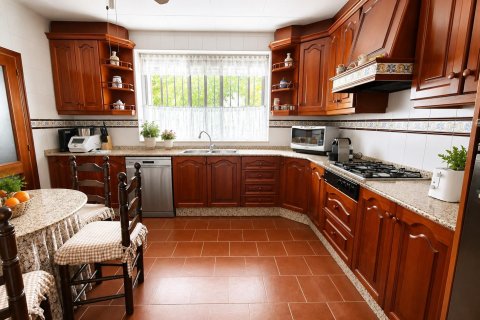 Villa à vendre à Villena, Alicante, Espagne, 7 chambres, 490 m2 No. 190402 - photo 8