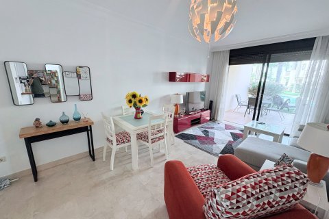Apartment for sale in Los Alcazares, Murcia, Spain 2 bedrooms, 75 sq.m. No. 190401 - photo 2