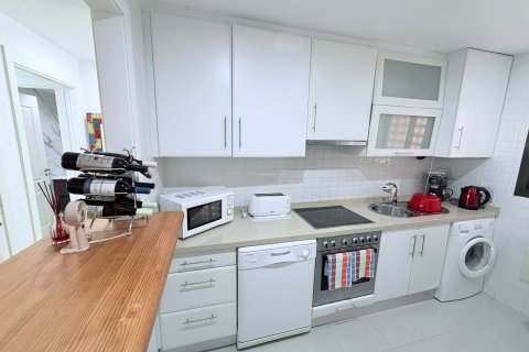 Apartment for sale in Los Alcazares, Murcia, Spain 2 bedrooms, 75 sq.m. No. 190401 - photo 8