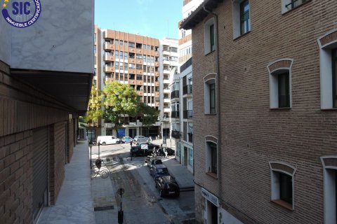Huoneisto myytävänä Valencia, Espanja, 2 makuuhuonetta, 89 m2 No. 149547 - kuva 15